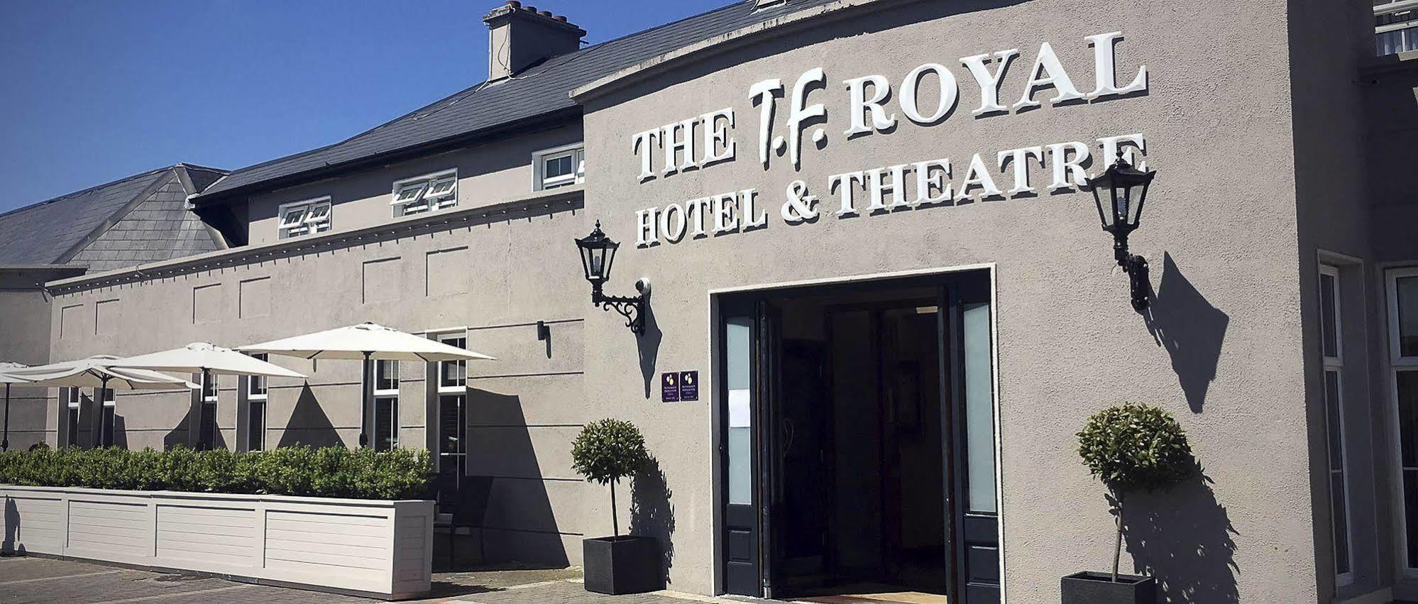 Tf Royal Hotel & Theatre Castlebar Exterior foto